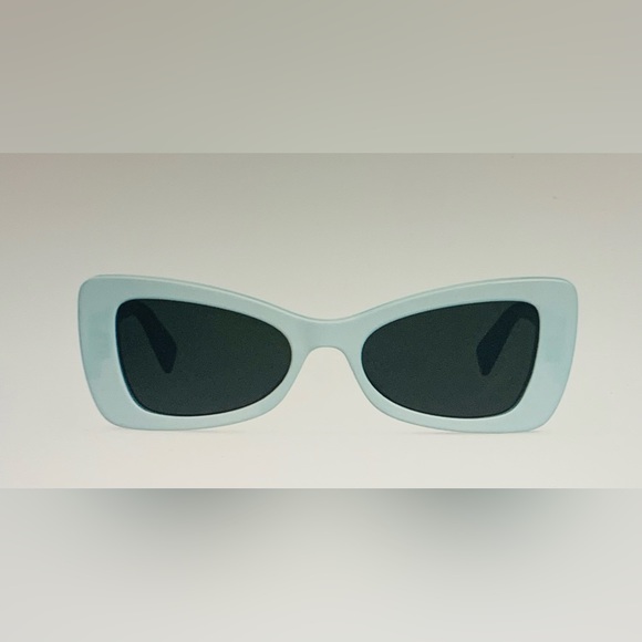 New Women’s Celine Sunglasses - Picture 8 of 8